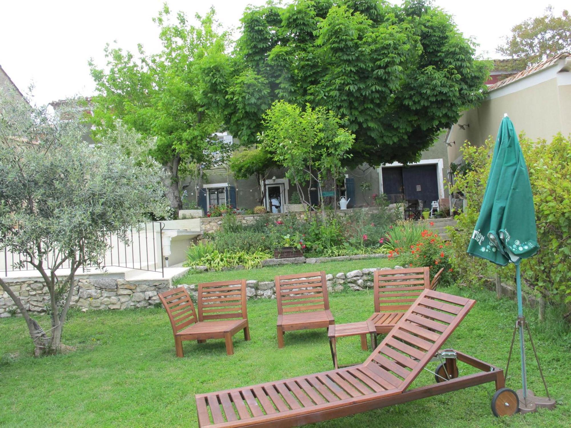 Lou Cardalines Bed & Breakfast Bédoin Exterior photo