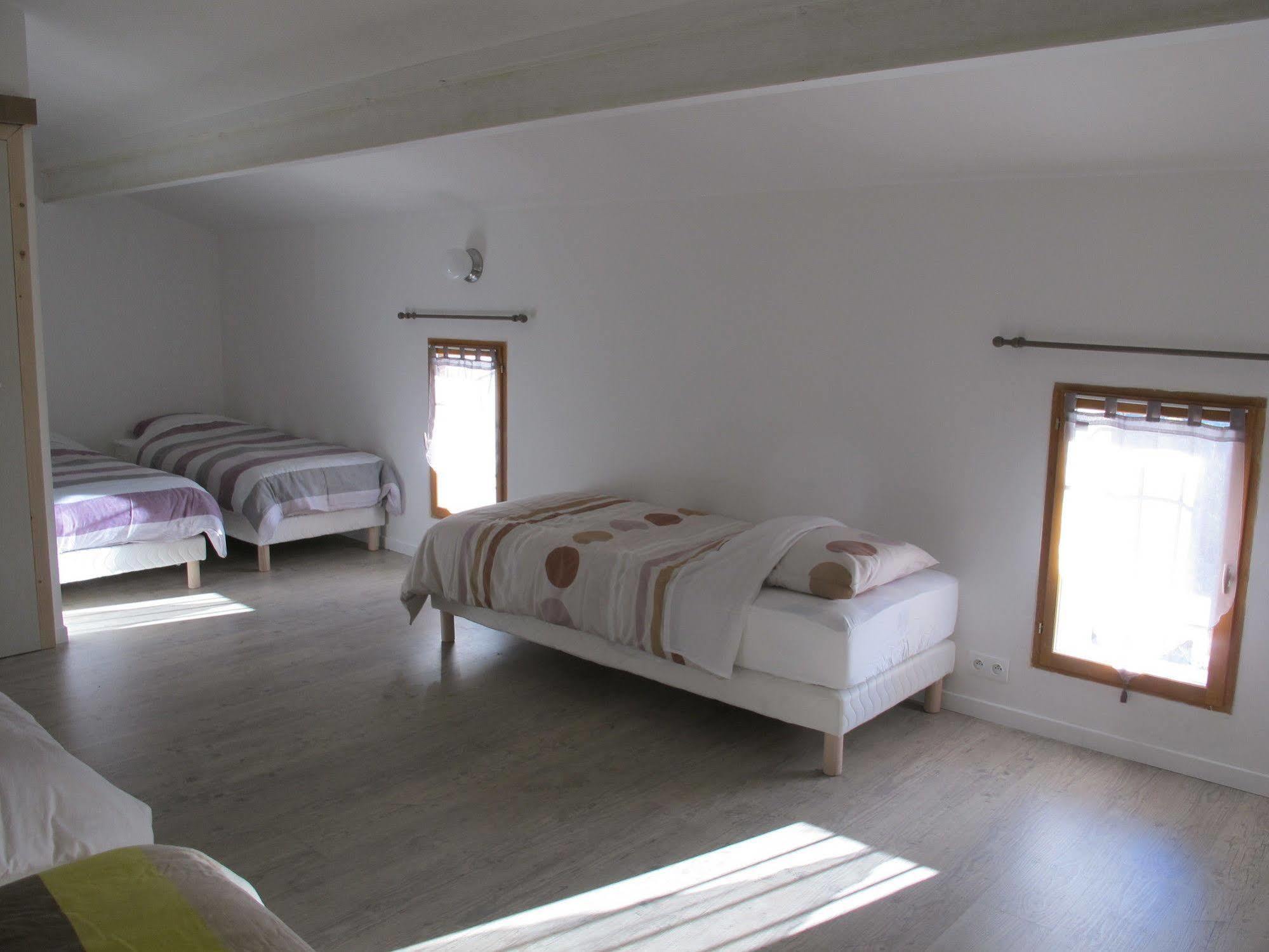 Lou Cardalines Bed & Breakfast Bédoin Exterior photo